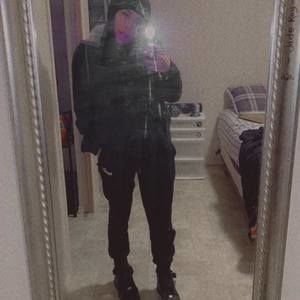 Meet your Posher, Jade